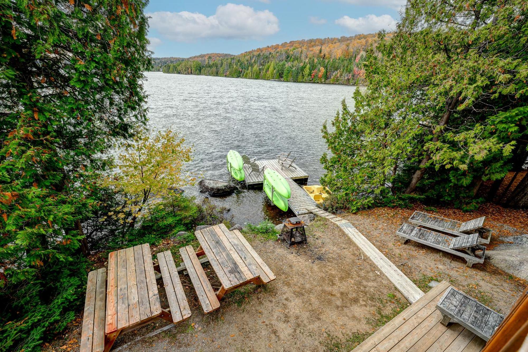 Le Chateau Bord De Lac Et Plage Et Bbq Villa Sainte-Lucie-de-Doncaster Eksteriør bilde