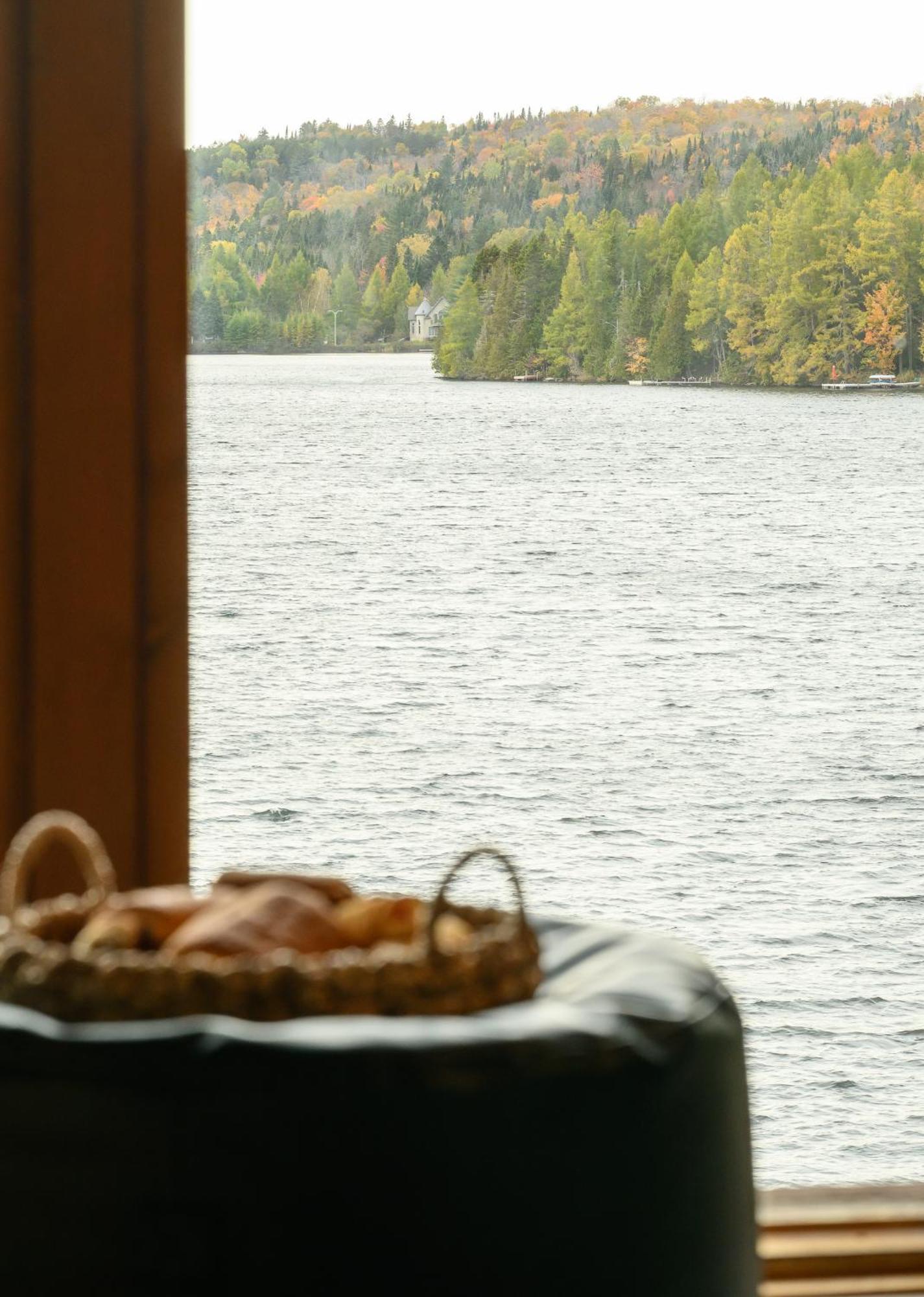 Le Chateau Bord De Lac Et Plage Et Bbq Villa Sainte-Lucie-de-Doncaster Eksteriør bilde